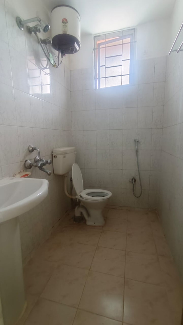 Semi Furnished 3bhk in LALMATI, Games Village, Borsojai, Basistha, Guwahati, Assam, India for Rent